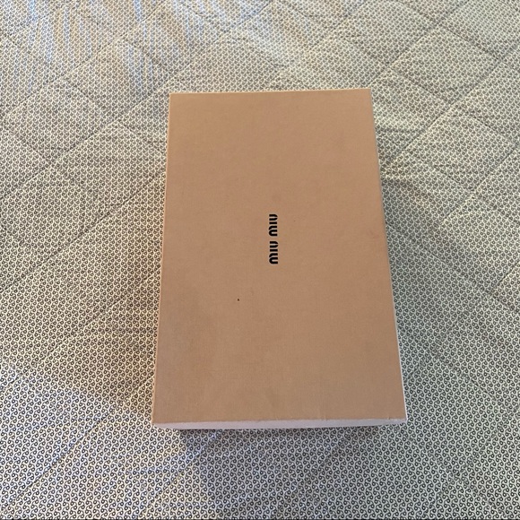 MIU MIU PUMPS, Size 7 - Picture 10 of 11